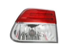 toyota-avensis-lampa-prawy-tyl-81580-05140-oe