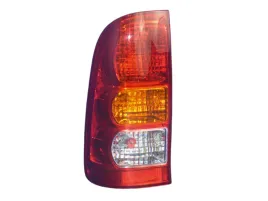 toyota-hilux-lampa-lewy-tyl-81561-0k020-oe