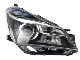 toyota-yaris-lampa-reflektor-prawy-przod-81130-0da30-oe