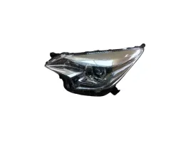 toyota-verso-s-reflektor-lampa-lewy-przod-81170-52k01-oe