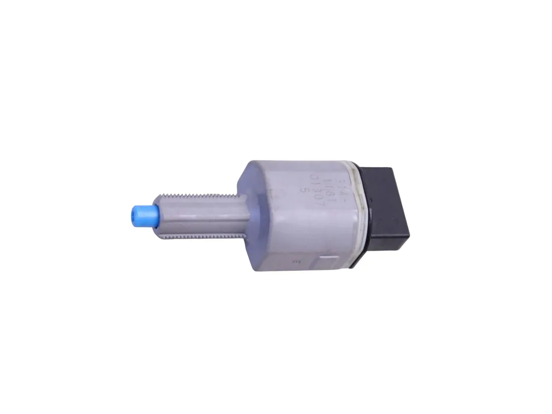 toyota-corolla-c-hr-przelacznik-wlacznik-swiatla-stopu-84340-f9010-oe