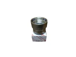 toyota-corolla-rav4-auris-uchwyt-filtra-oleju-15677-0r012-oe