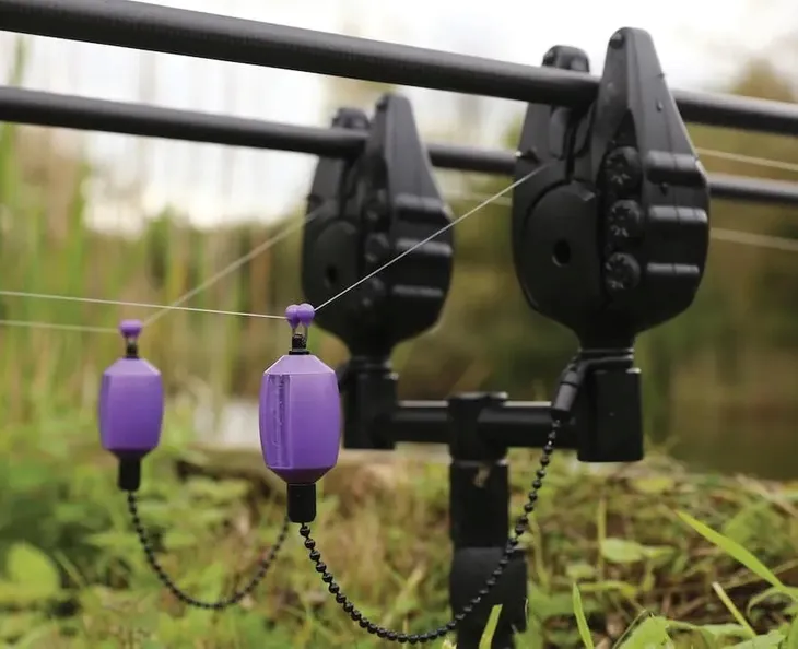 fox-hanger-black-label-dumpy-bobbins-czarny-model-hanger-black-label-dumpy-bobbins