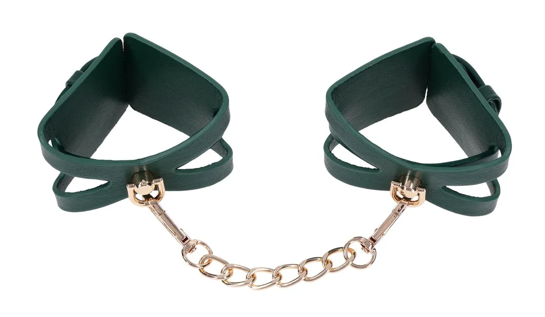 cutout-cuffs