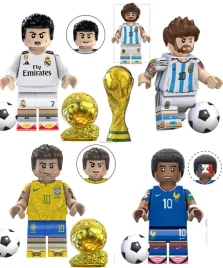 zestaw-4-figurka-ronaldo-i-messi-lewandowski-mbappe-puchar-fifa-football