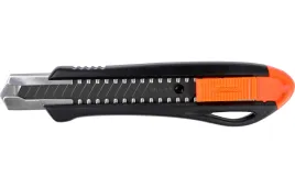 waart-noz-lamany-18-mm-plastik-metal-prowadnica-cutter