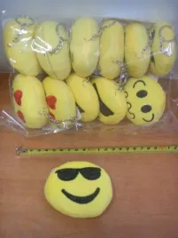 brelok-12szt-pluszowy-emotikon-or-415072