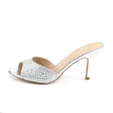 buty-klapki-lucy-01-r-41-stan-nowy
