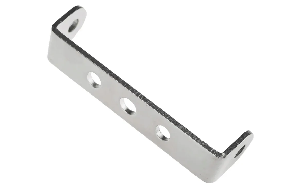 uchwyt-do-bagaznika-u-plate