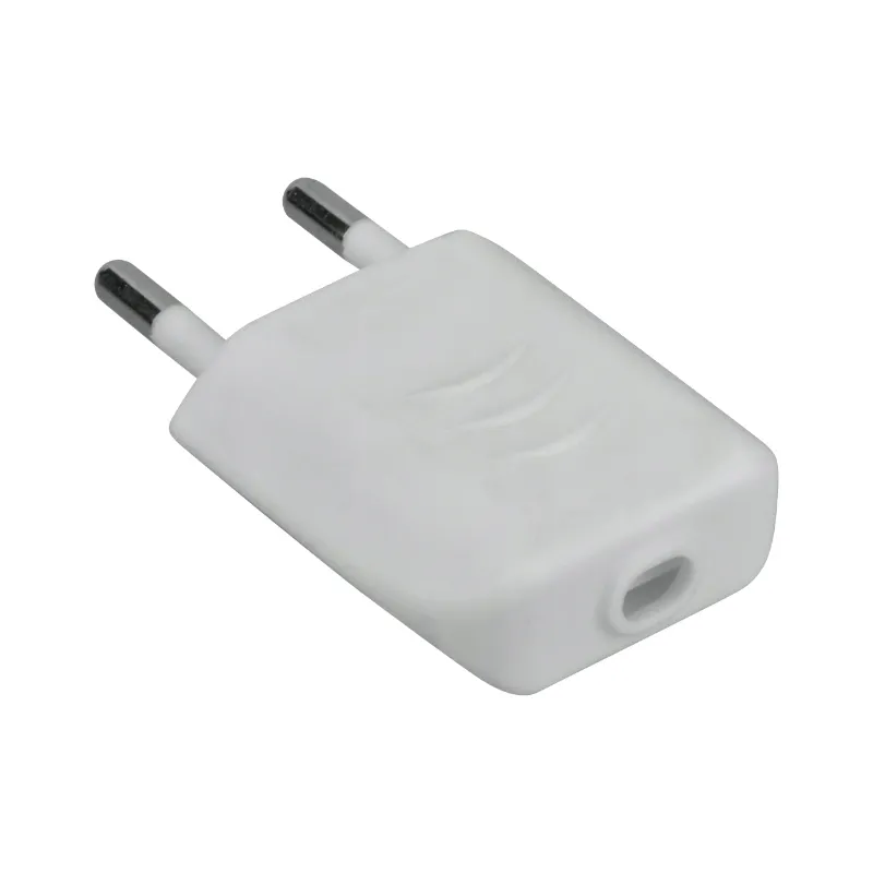 wtyczka-plaska-6-a-biala-stan-nowy