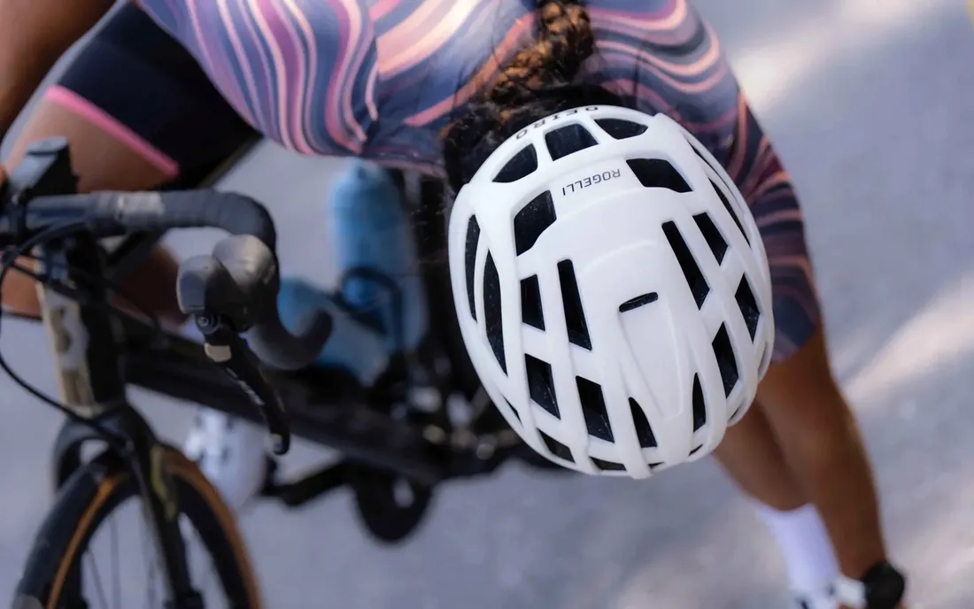 rogelli-deiro-lekki-kask-rowerowy