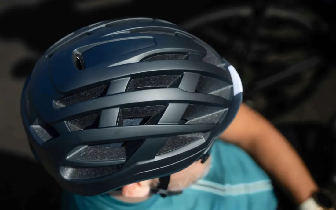 rogelli-deiro-lekki-kask-rowerowy-stan-nowy