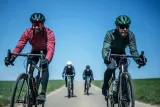 rogelli-essential-softshellowa-kurtka-rowerowa-kaptur-bez-kaptura