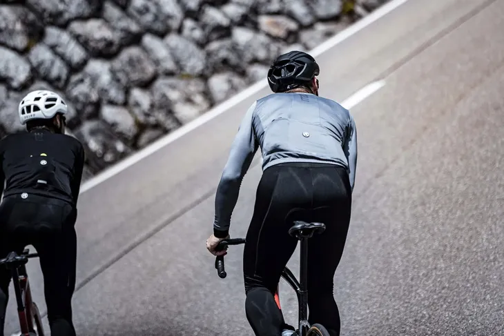 rogelli-essential-spodnie-legginsy-rowerowe-dlugosc-nogawki-dluga
