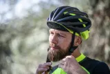 rogelli-tecta-ultralekki-kask-rowerowy-cechy-dodatkowe-otwory-wentylacyjne-regulacja-rozmiaru-regulowane-paski-wkladka-antybakteryjna