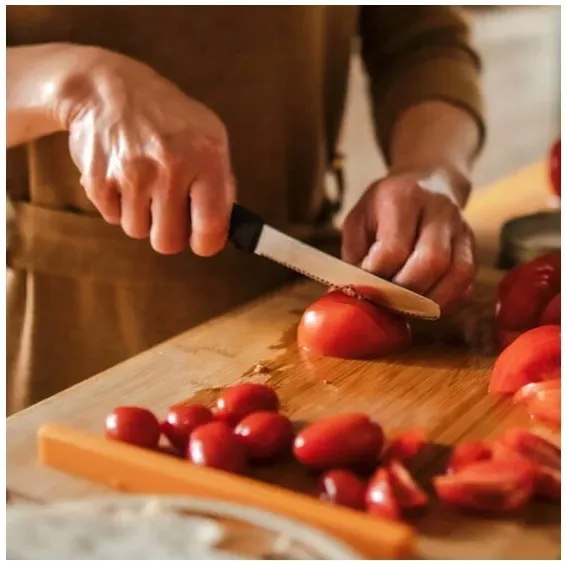 fiskars-noz-do-pomidorow-functional-form-material-ostrza-ze-stali