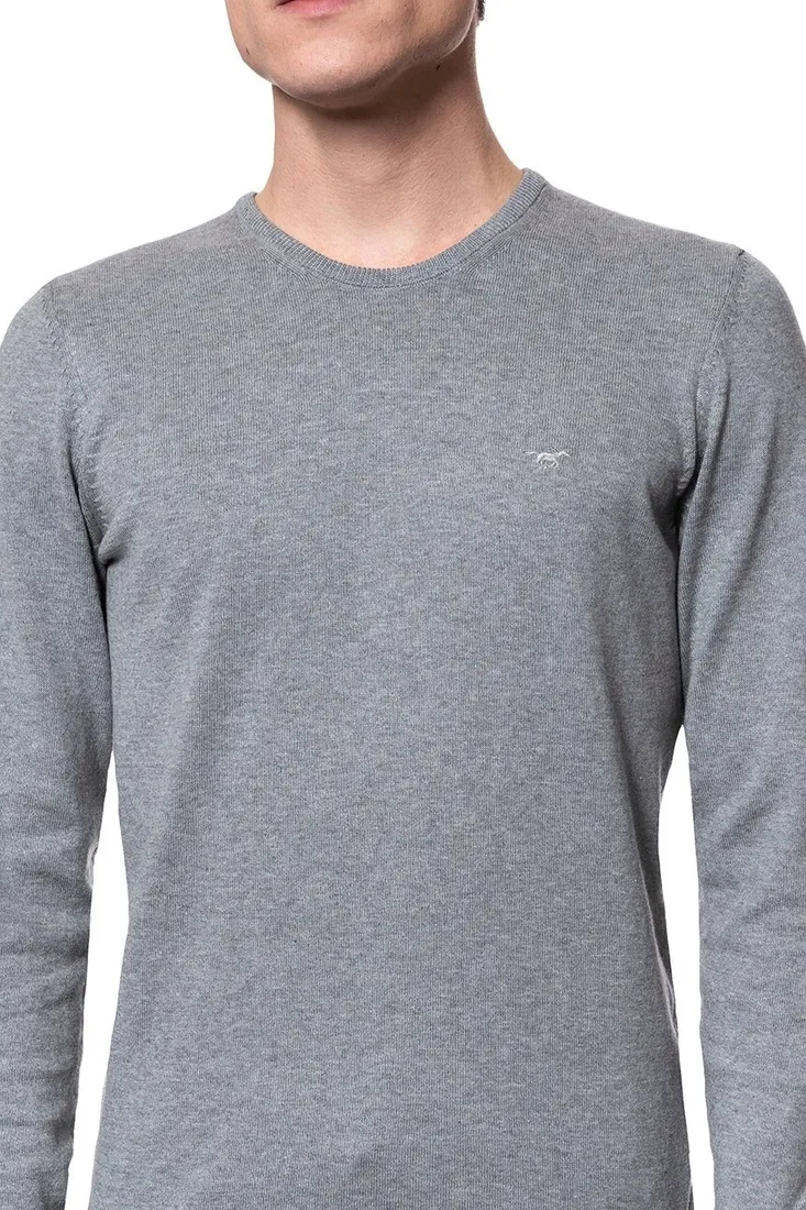 mustang-basic-c-neck-meski-sweter-klasyczny-logo-s