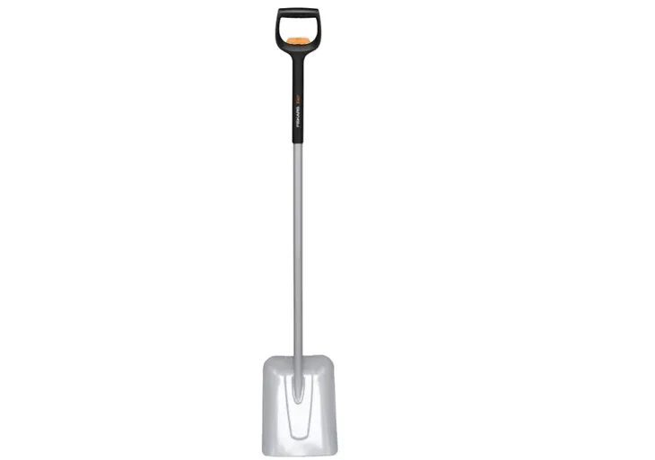 fiskars-lopata-teleskopowa-xact-kod-producenta-1066734