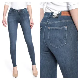 damskie-spodnie-jeansowe-wrangler-super-skinny-w24-l32