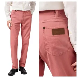 spodnie-meskie-wrangler-greensboro-jeansowe-bawelniane-rozowe-w32-l34