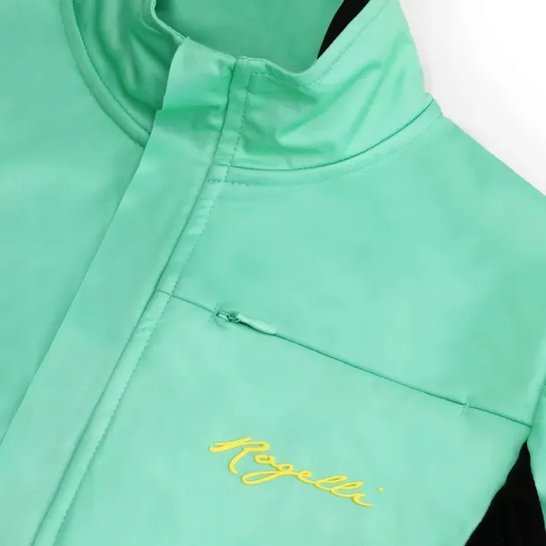 rogelli-barrier-damska-kurtka-rowerowa-softshell-cechy-dodatkowe-kieszen-na-plecach-ocieplenie-softshell-stojka-wentylacja-na-plecach-wydluzony-tyl