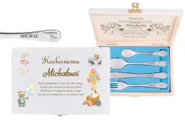 sztucce-dla-dzieci-na-chrzest-w-pudelku-prezent-na-chrzest-z-grawerem-uv