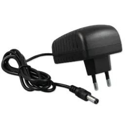 zasilacz-impulsowy-wtyczkowy-230v-sieciowy-24v-1a-dc-21-55
