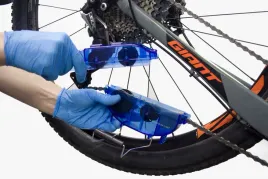 bike-hand-przyrzad-do-mycia-czyszczenia-lancucha-szczotki-myjka-szczotka