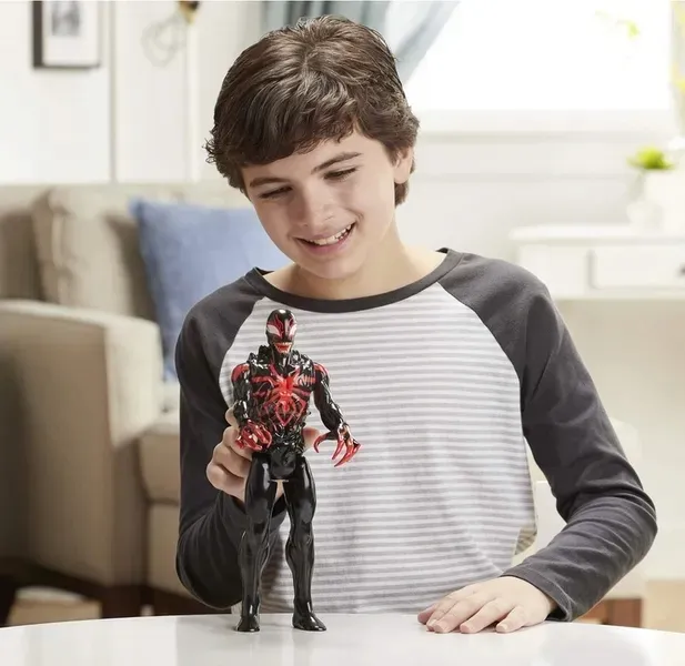 hasbro-venom-ruchoma-figurka-30cm-e8729-wiek-dziecka-4-lata