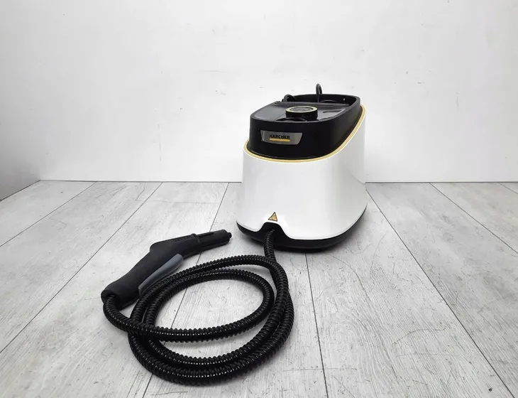 parownica-karcher-sc-3-deluxe-easyfix-kolor-dominujacy-bialy