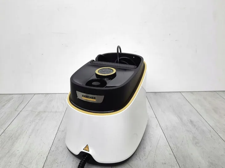 parownica-karcher-sc-3-deluxe-easyfix-moc-1900-w