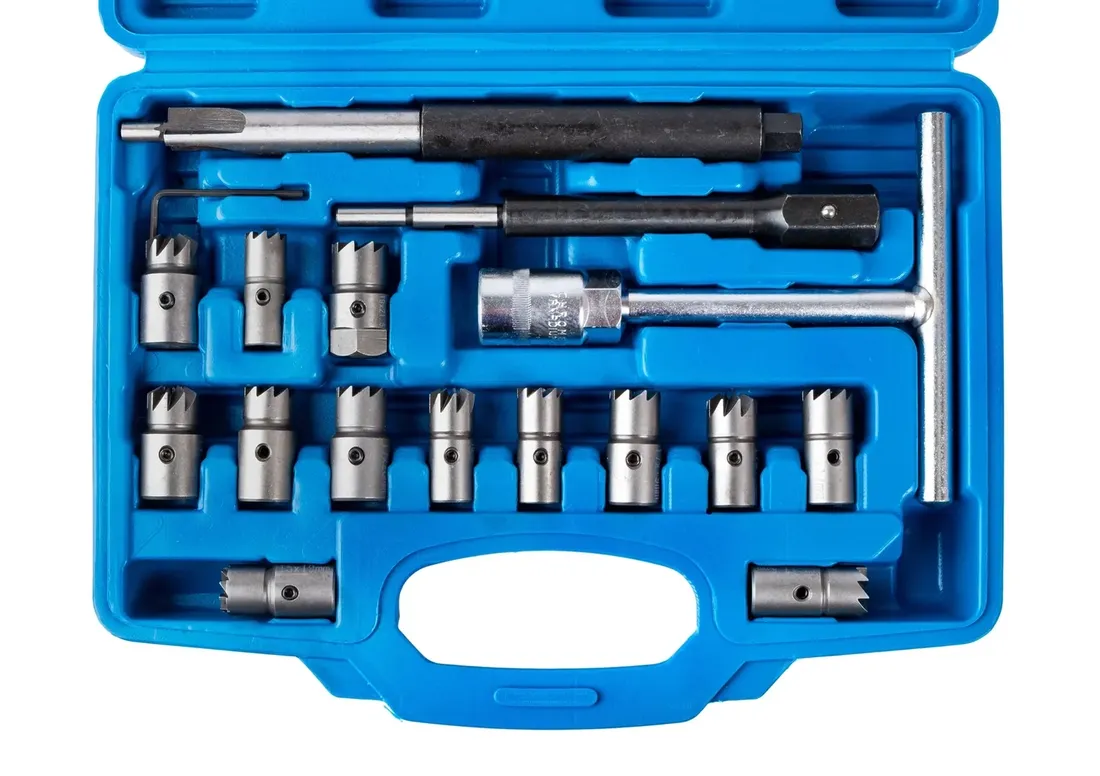 frezy-do-gniazd-wtryskiwaczy-common-rail-17-elementow