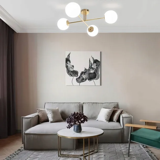 zyrandol-lampa-sufitowa-zlota-4-kule-biale-mleczne-e27-srednica-szerokosc-klosza-14-cm