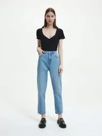 niebieskie-mom-jeansy-z-wysokim-stanem-reserved-xxs