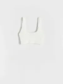 bialy-dzianinowy-top-na-ramiaczkach-reserved-m