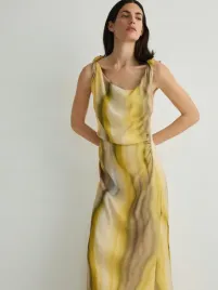 zolta-sukienka-maxi-ze-wzorem-reserved-s