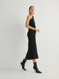 czarna-spodnica-z-przeszyciami-reserved-xs