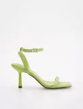 zielone-sandaly-na-obcasie-reserved-37-stan-nowy