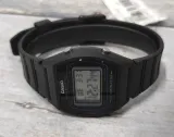 zegarek-casio-w-202-1avef-retro-cechy-dodatkowe-nie-zawiera-niklu