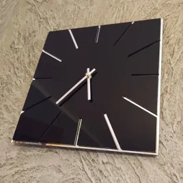 zegar-scienny-ze-szkla-akrylowego-czarny-30-cm