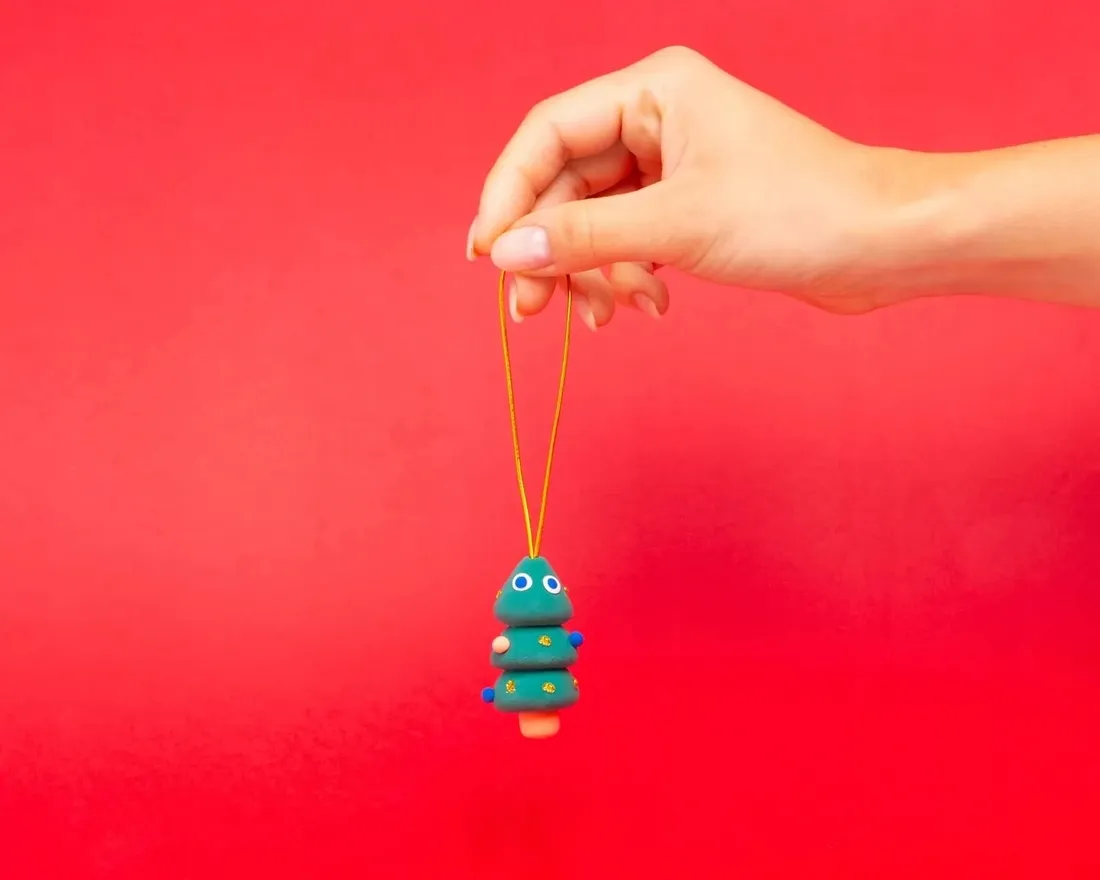 swiateczna-magiczna-modelina-magic-do-omy-stan-nowy