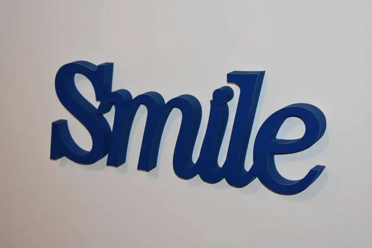 napis-3d-smile-stan-nowy