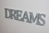 napis-3d-dreams-stan-nowy