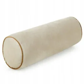 poduszka-15x45-bezowa-jasna-obszyta-ozdobna-lamowka-welurowa-walek