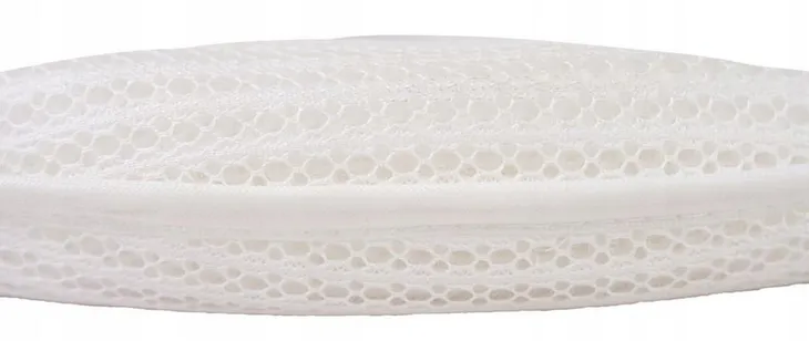 poduszka-niemowleca-shape-biala-dlugosc-26-cm