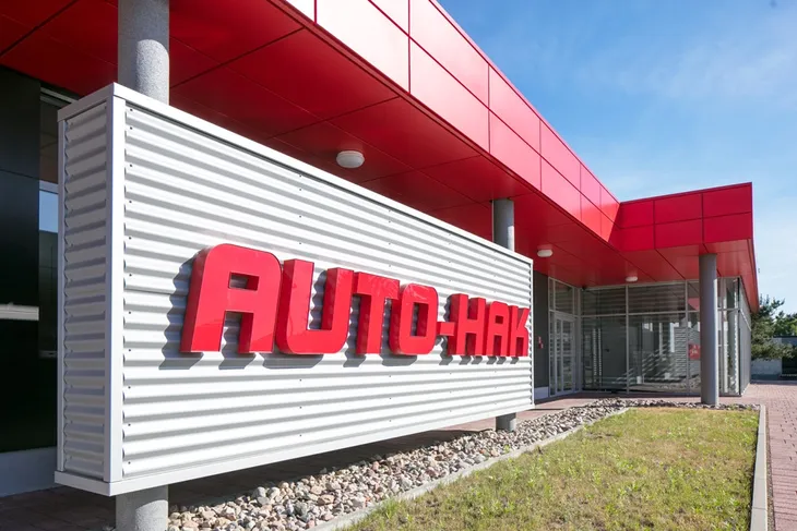 auto-hak-hak-holowniczy-wypinany-poziomo-mazda-3-2009-2013-producent-auto-hak