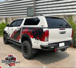zabudowa-paki-hardtoptoyota-hilux-revo-2015-szyby-uchylne