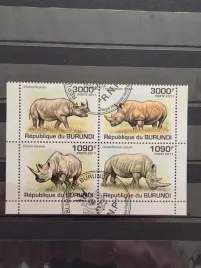 znaczki-fauna-nosorozce-burundi-kasowany-zn9