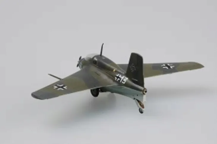 messerschmitt-me163-fighter-comet-1-72-marka-hobby-boss-okres-ii-wojna-swiatowa