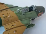 1-72-soviet-fighter-mig-17-fresco-stan-nowy-model-z7318